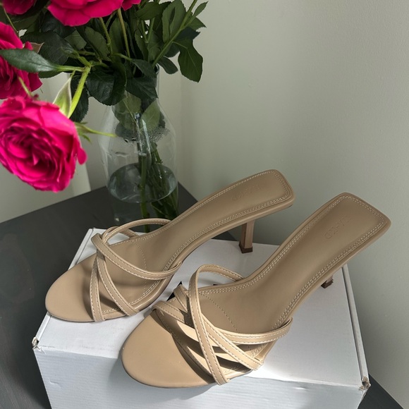 NA-KD Tan Strappy Heels Mules - Picture 1 of 6
